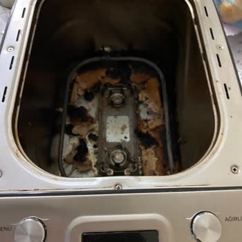 Karaca Züccaciye Karaca Ekmek Makinem Yandı