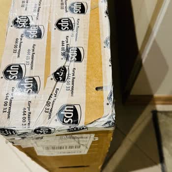 Teknosa'dan Aldığım TV Açılmış Kutuda Geldi, Çözüm Yok