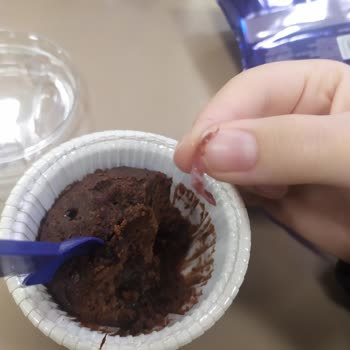 Ülker Olala Suflemin İçinden Plastik Çıktı