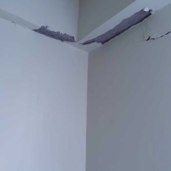 Çevre, Şehircilik Ve İklim Değişikliği Bakanlığı Orta Hasarlı Binamız Analiz Sonucu Az Hasarlı Çıktı