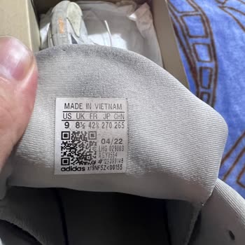 Adidas Arızlı Ürün Ayakkabı