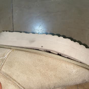 Ayakkabı City Kalitesiz Ayakkabıda Hızlı Yıpranma