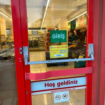 Şok Marketler Kuşkavağı Mahallesi Çalışanın Üslubu