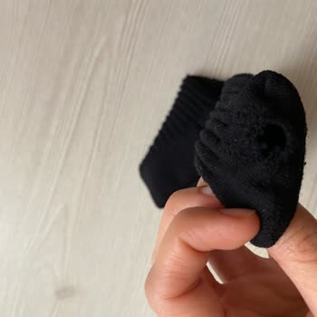 Penti Yırtık Sökük Çorap