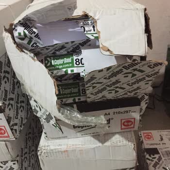 Aras Kargo A4 Kağıt Paketi Koliyi Parçalamış!