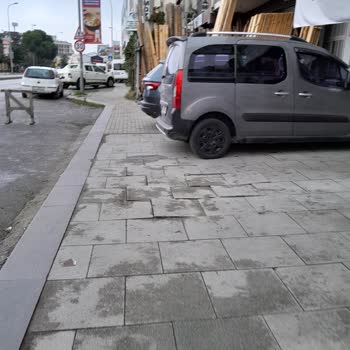 İbb Kaldırımların Otopark Olarak Kullanılması