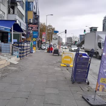 İbb Kaldırımların Otopark Olarak Kullanılması