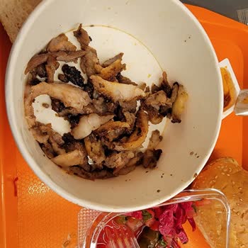 Köfteci Yusuf Döner Benzeri Ürün Garip Ürün