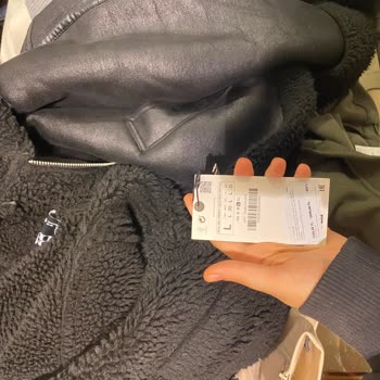 Zara Personel Tavrı Ve Fiyat Yanlışlığı