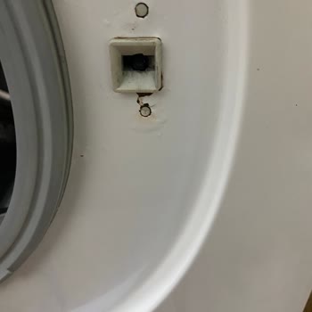 Profilo CMU12T90TR Çamaşır Makinesi Paslanma Ve Sesli Çalışma
