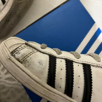 Adidas Yapay Zeka İnceleme Birimi