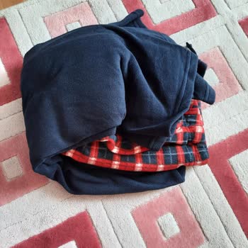 LC Waikiki Etiketsiz Ve Kötü Bir Şekilde Naylonda Gelen Sipariş