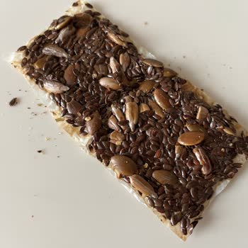 Cook Sedat Tahir Pişirme Kağıdına Üzerinde Pişirilen Gıdaların Yapışması