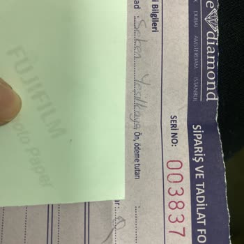 Blue Diamond Laubali Tavırlar Sergilenmesi