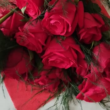 ÇiçekSepeti Özel Günde Hüsran: Eksik Ürün Ve Yanlış Mesaj