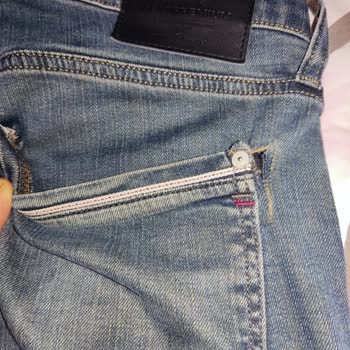 Mavi Jeans - Cebi Yırtılan Pantolon