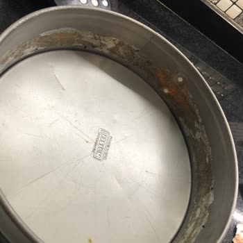 Gallery Crystal Kaiser Kelepçe Paslandı