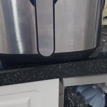 Electrolux Malinin Arkasında Durmuyor