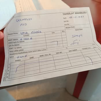 Amerikan Kültür Yabancı Dil Kursları Almadığımız Hizmet İçin Para Ödettirdiler.