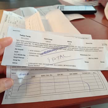 Amerikan Kültür Yabancı Dil Kursları Almadığımız Hizmet İçin Para Ödettirdiler.