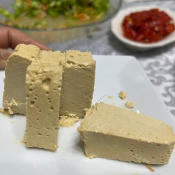 Koska Nazar Boncuklu Tahinli Helvadan Çıkan Nesne