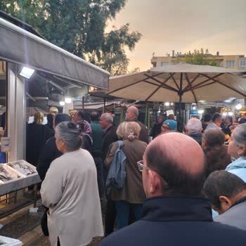 Migros'ta Alıcılara Balık Kilo Limiti Olmalı