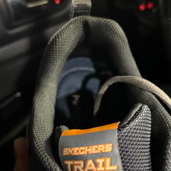Skechers İnceleme Çelişkisi Ve Saçmalığı
