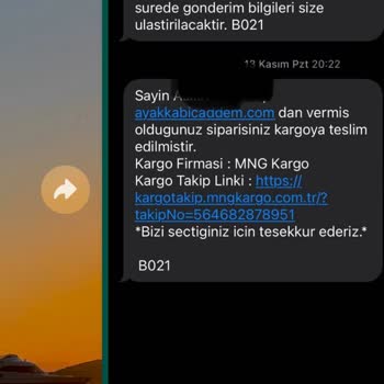 Trend34cadde Ayakkabı Sadece 2 Kez Giyildi Ve 2. Kullanımda Tabanı Söküldü