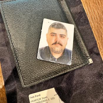 Beymen Sıfır Diye İkinci El Ürün Satıyor!