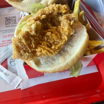 KFC Ürünler Çok Kötü