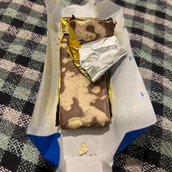 Ülker Fındıklı Çikolata Bozuk