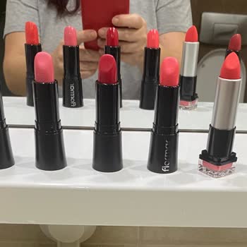 Flormar 502 Numaralı Rujda Acı Tad Ve Koku