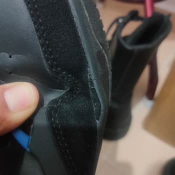 Hummel Spor Ayakkabı Açılma Yaptı