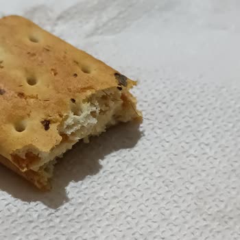 Ülker Çiziviç Krakerde Kıl Çıktı