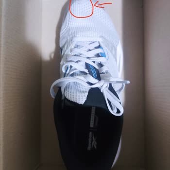 FLO Ayakkabı Filodan Aldığım Reebok Marka Ayakkabının İç Astarı