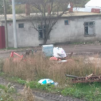 Balıkesir Büyükşehir Belediyesi Belediyenin Çöp Konteyneri Boşaltmasını İstiyorum