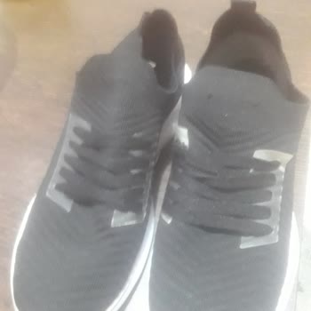 Kusurlu Spor Ayakkabı LCV Kiki