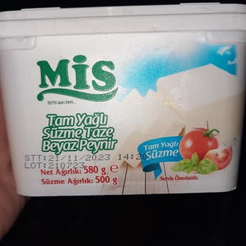 Şok Market Son Kullanma Tarihi Geçmiş Peynir Satıyor.