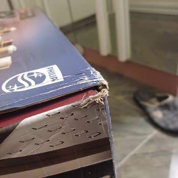 Hepsiburada Deforme, Yırtmış Kutu Olan Ürün Satıyor