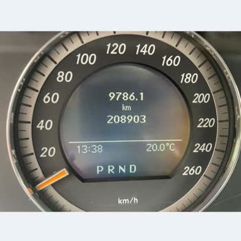 Mengerler Yetkili Serviste Kabus: Aracım İhmalkar Kullanılmış Ve Zarar Görmüş!