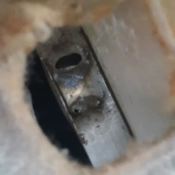 Tuğra Mobilya  Koltuğun Ayağının Kaynak Yerinden Çıkması