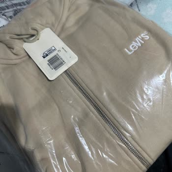 Amazon Israrla Yanlış Ürünler Göndermesi