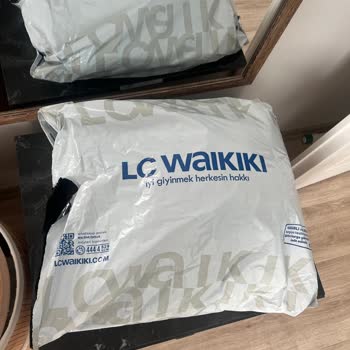 LCW Hasarlı Gelen Kargo (içinden Ürün Eksik)