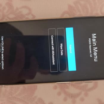 Xiaomi Poco M3 Telefon Açılmıyor