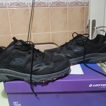 FLO In Street Üzerinden Alınan Skechers Ayakkabının 2 Ayda Dağılması