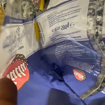 Mutlu Makarna Böcek Çıktı... Şikayetçiyim