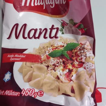 BİM Mantıdan İp Veya Tele Benzer Bir Şey Çıktı