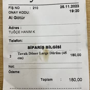 Maydonoz Döner İçinden Çiğ Tavuk Çıktı