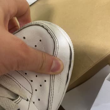 Nike Air Force Açılma Sorunu