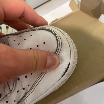 Nike Air Force Açılma Sorunu